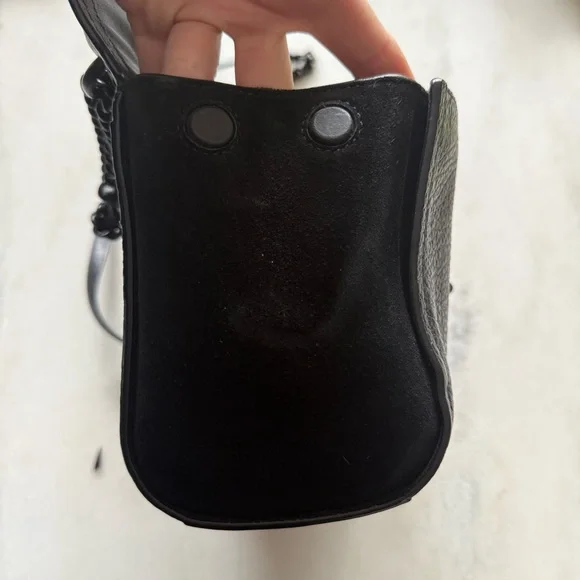 COACH Faye Crossbody Purse Bag All Black Pebbled Leather Flap F1880-F22349 - Picture 11 of 15